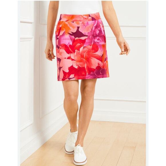 Talbots Sz SP Everyday Stretch Skort Floral‎ Pull On Casual Preppy Spring Summer - Picture 1 of 10